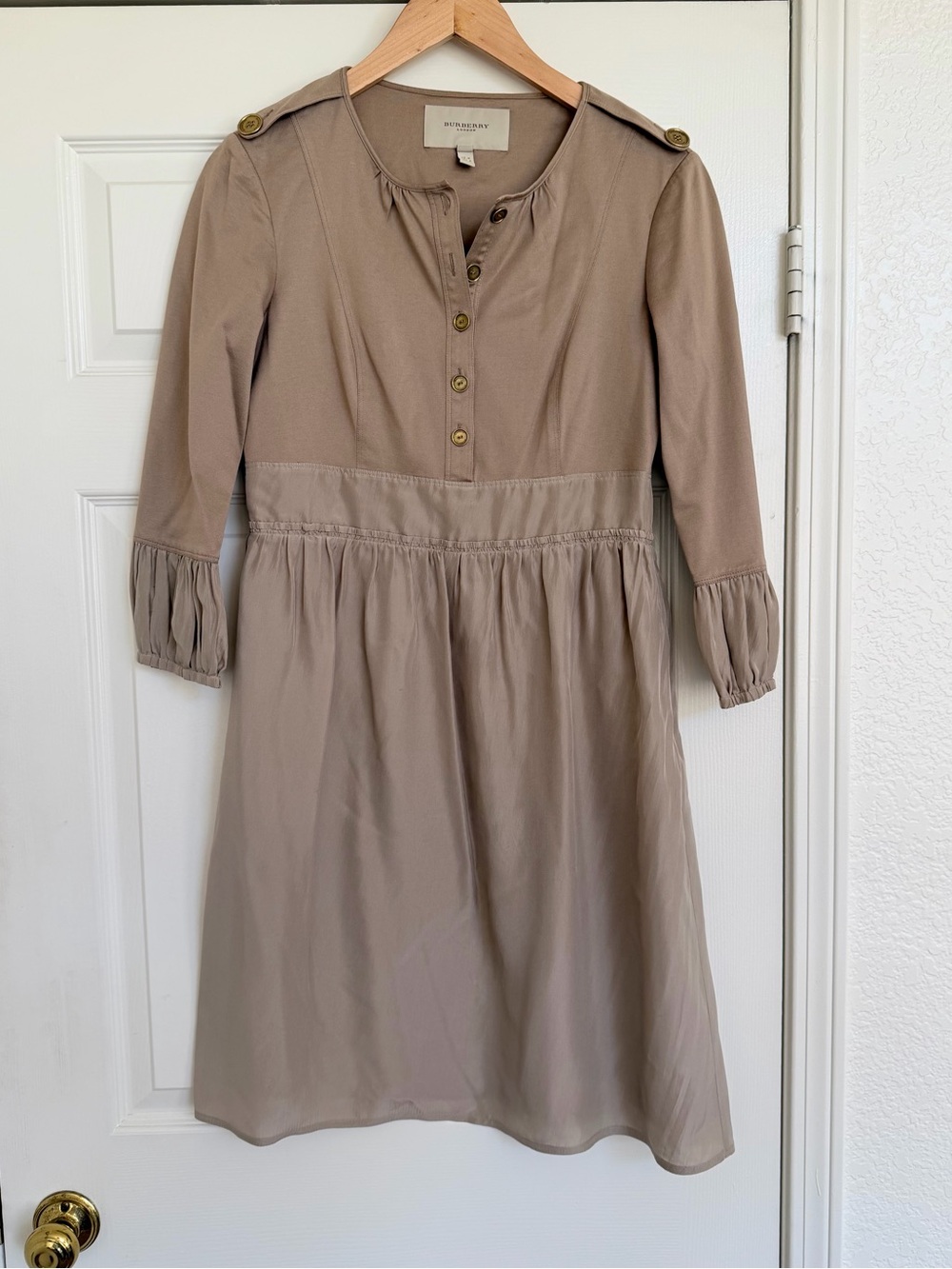 Burberry London Taupe Tan Button Front Dress Silk Cotton Size 8